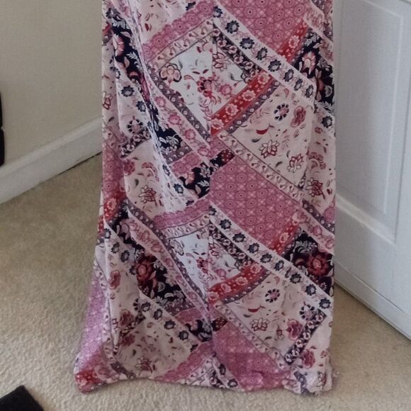 TRIXXI CLOTHING COMPANY Women's Criss Cross Detail Maxi Dress (Size XL) "FLORAL" - Picture 4 of 9